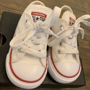 Converse baby Chuck Taylor’s